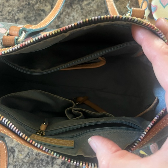 Lot of Two Vintage Dooney & Bourke - Picture 10 of 10